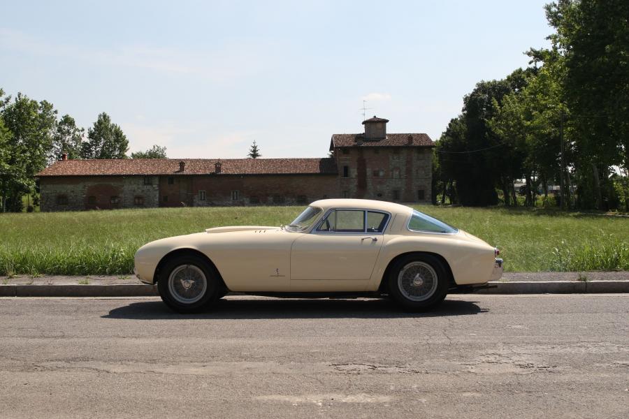  Ferrari 375 MM Berlinetta 1954 года  (фото 31 из 33)